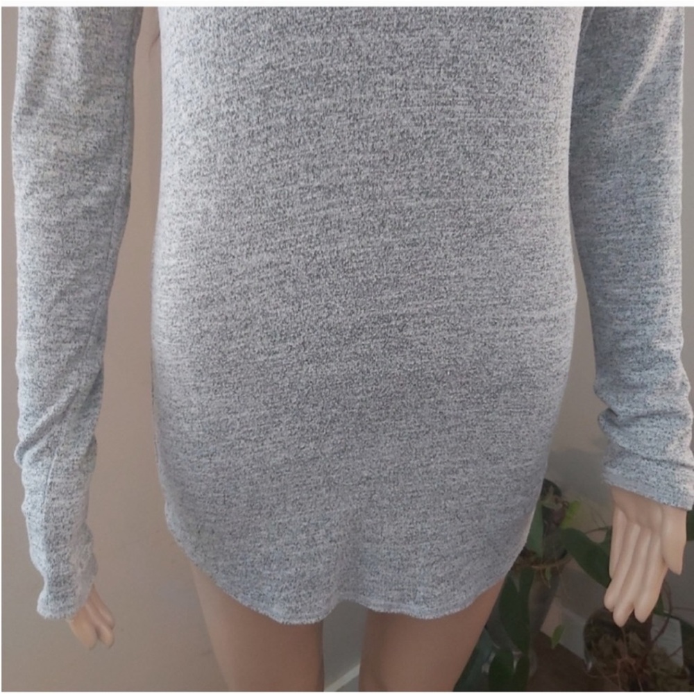 Wilfred Free top Medium gray v neck long sleeves long line tunic - Picture 3 of 10